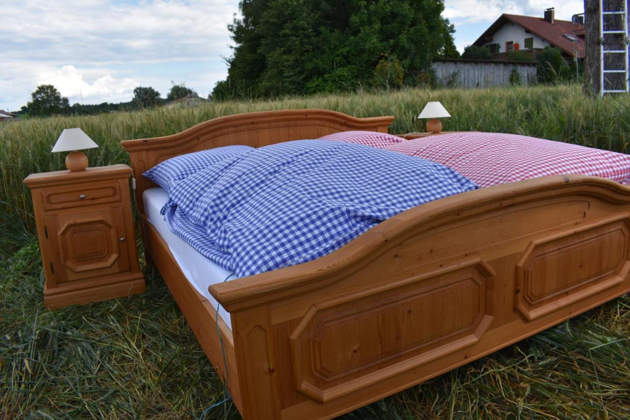 Hotel Open air, Bett im Kornfeld Finning Exterior foto